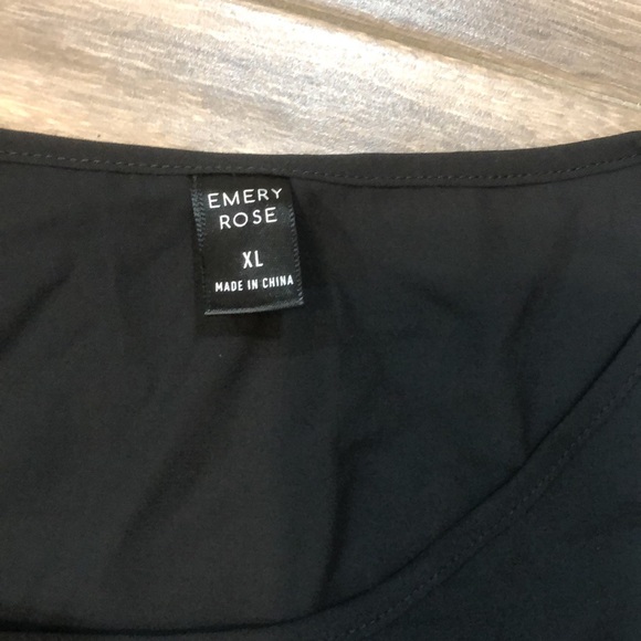 Emery Rose mesh blouse - Picture 7 of 8